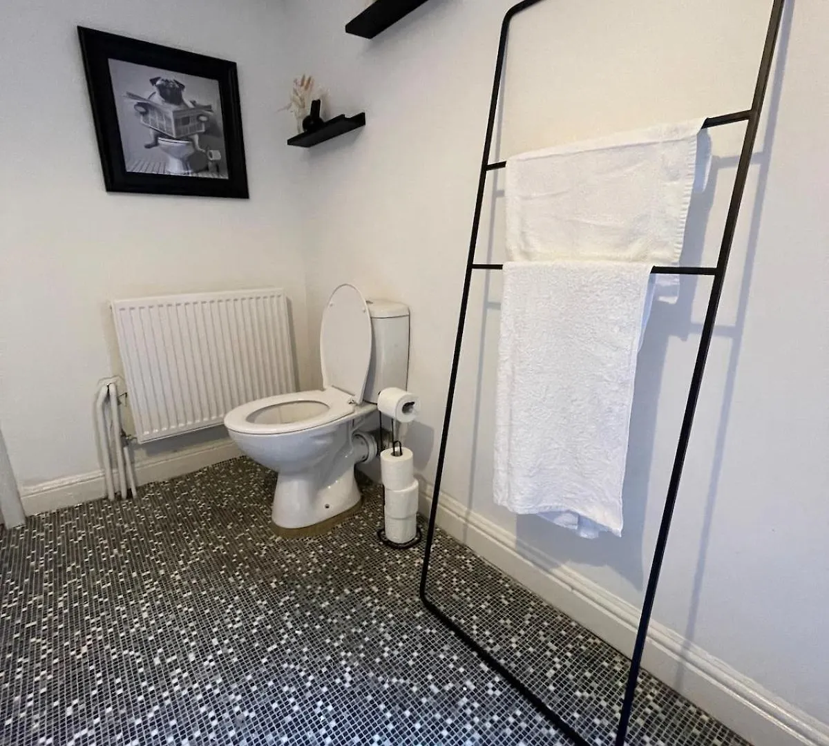 5 Bed Urban Escape - Spacious - 3 Floors - Parking Cardiff United Kingdom